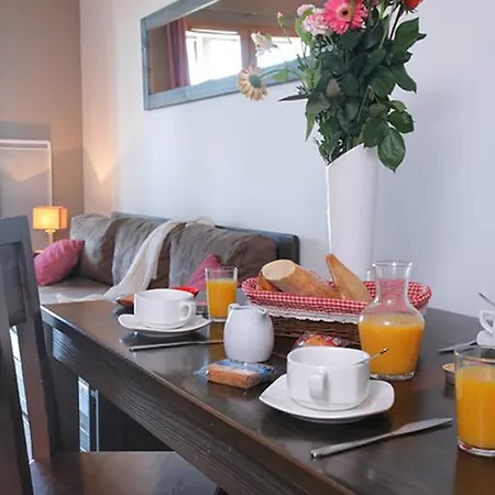 Le Pic De L'ours Aparthotel Font-Romeu-Odeillo-Via