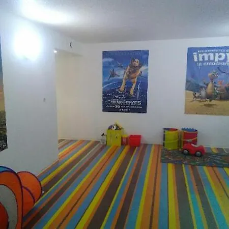 Le Pic De L'ours Aparthotel Font-Romeu-Odeillo-Via