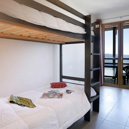 Le Pic De L'ours Aparthotel 4*