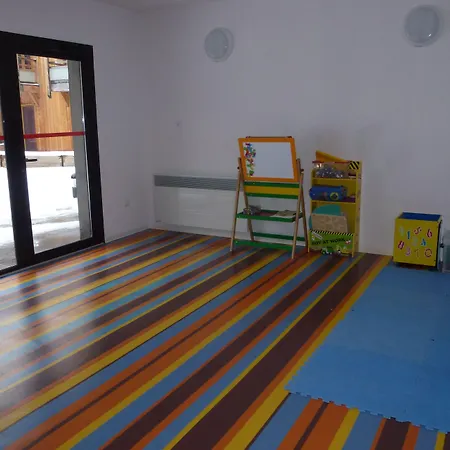 Aparthotel Le Pic De L'ours Font-Romeu-Odeillo-Via